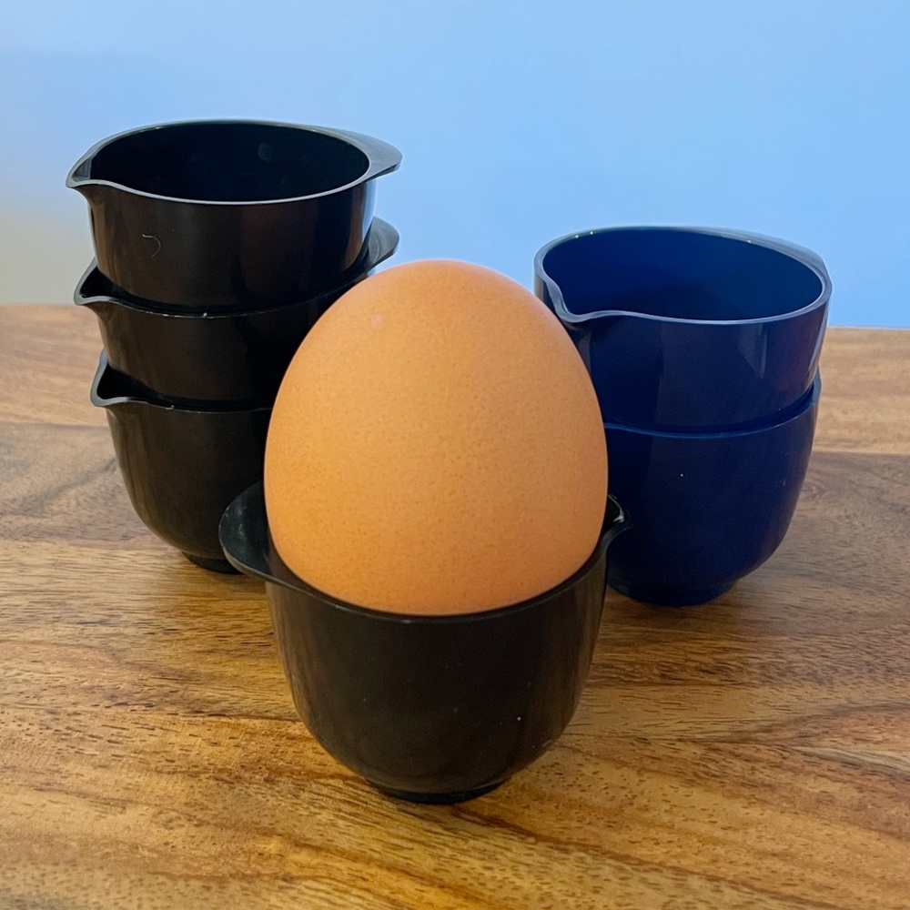 Set of 6 Rosti Egg Cups (Black and Navy Blue)